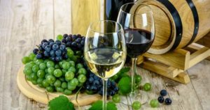 red and white wine glasses