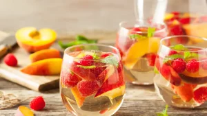 Seasonal Recipe Highlight: Summer Peach White Sangria